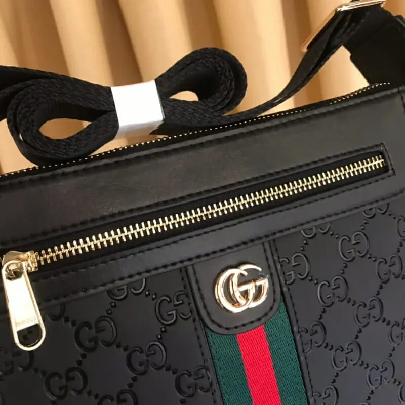 gucci aaa homme mini sac a main s_10547a44